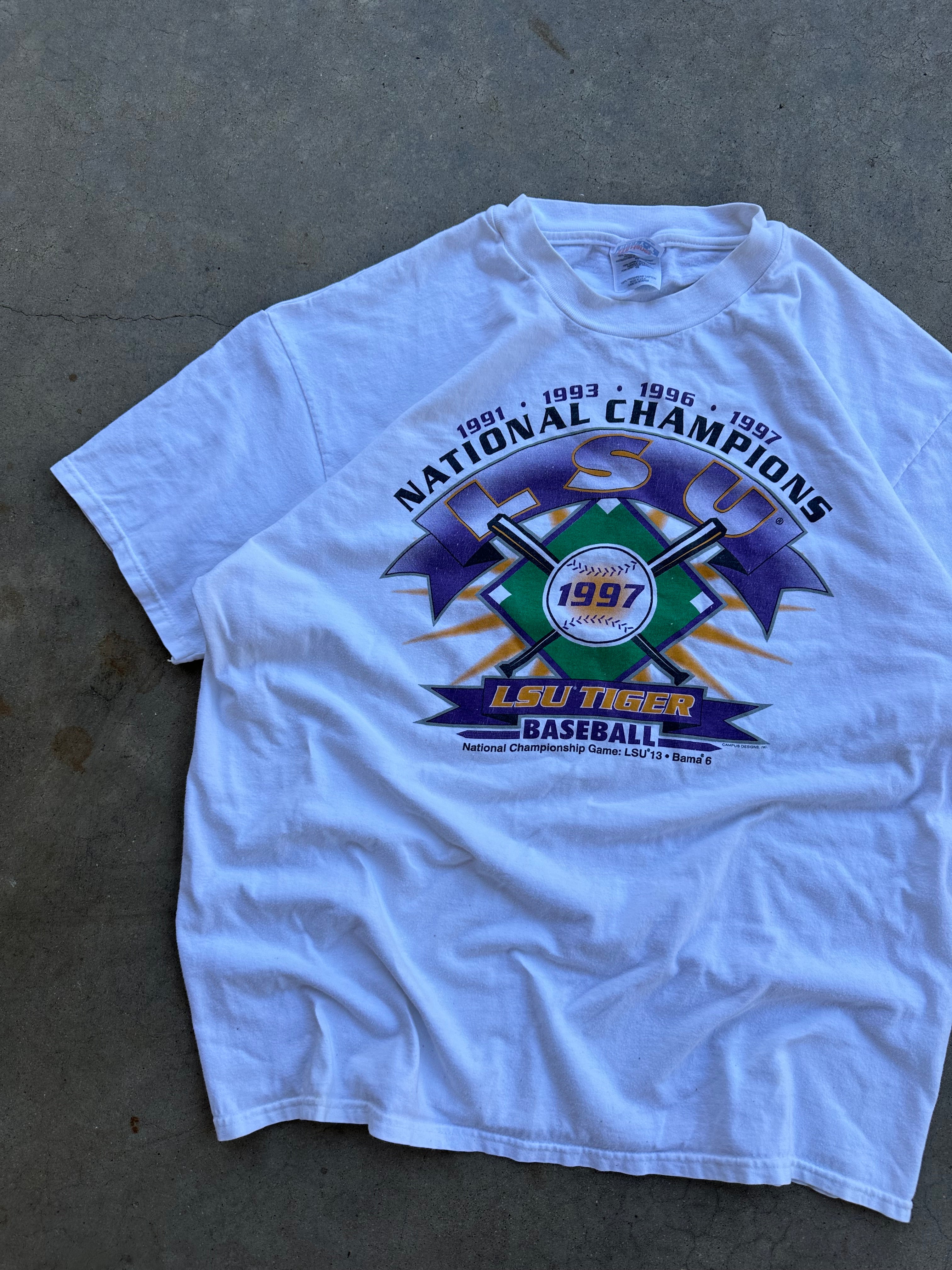 1997 LSU Baseball National Championship T-Shirt (L/XL)