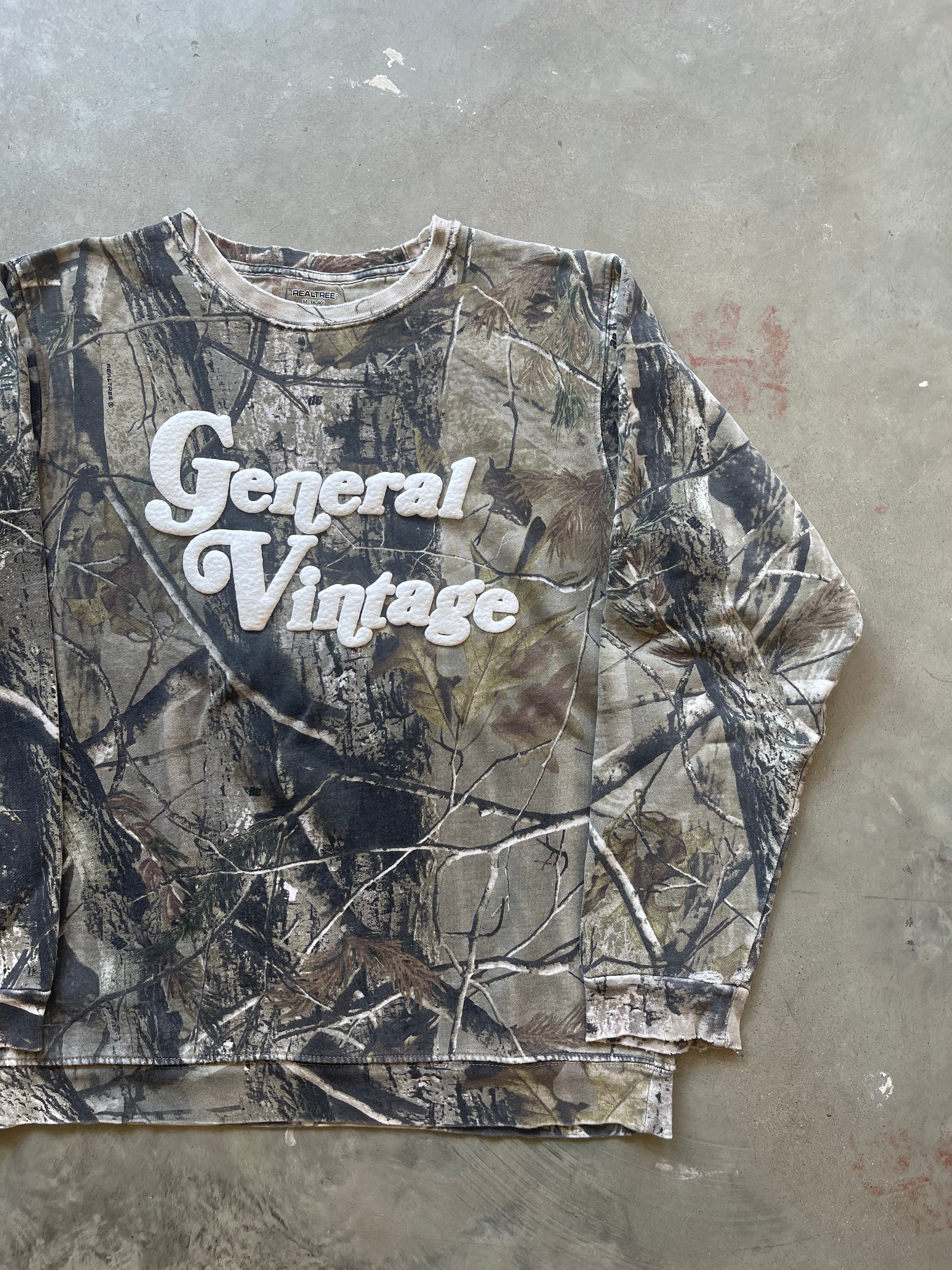 Thrashed General Vintage Camo Puff Print Crewneck (M)
