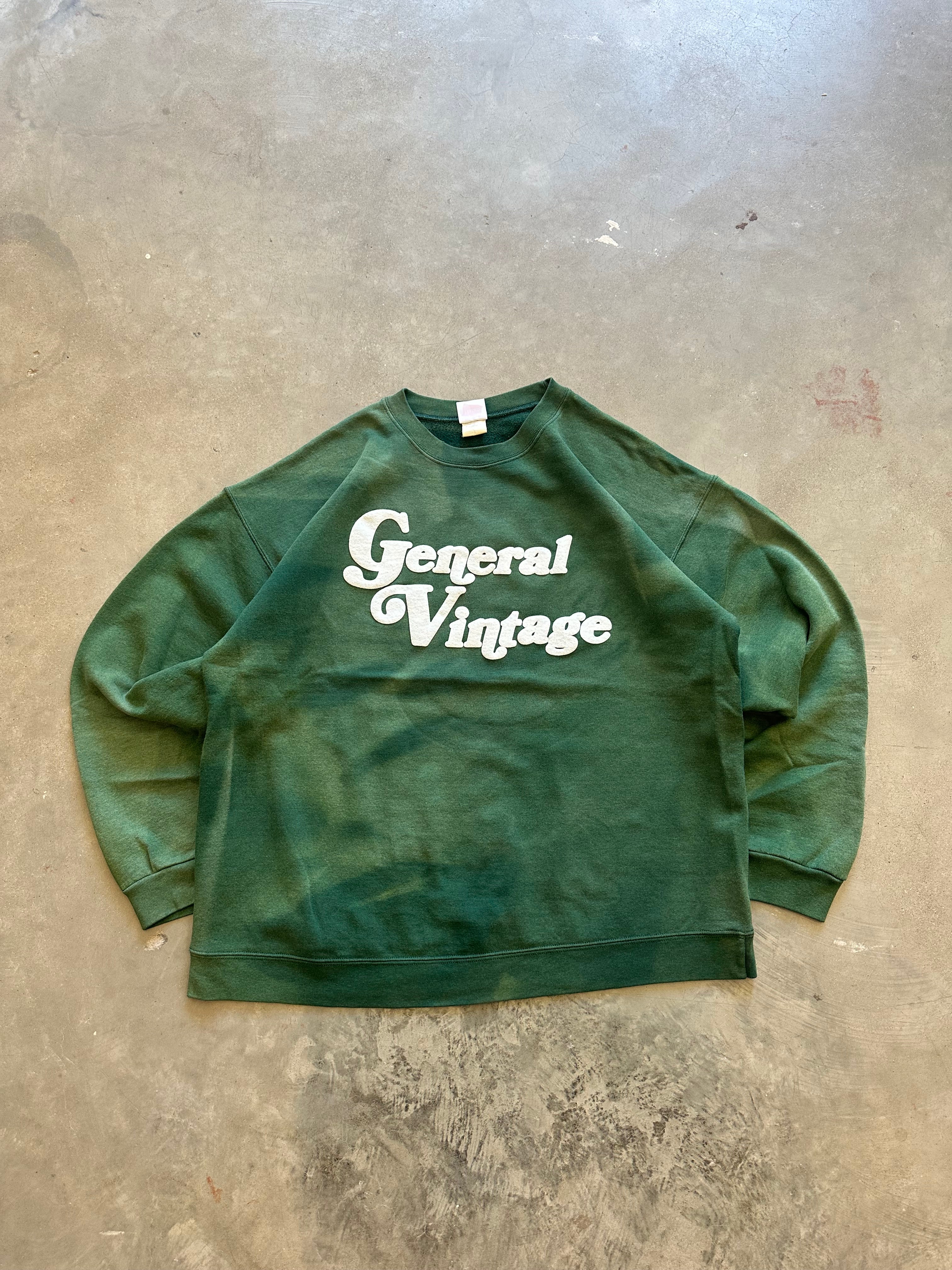 General Vintage Puff Print Crewneck (L)