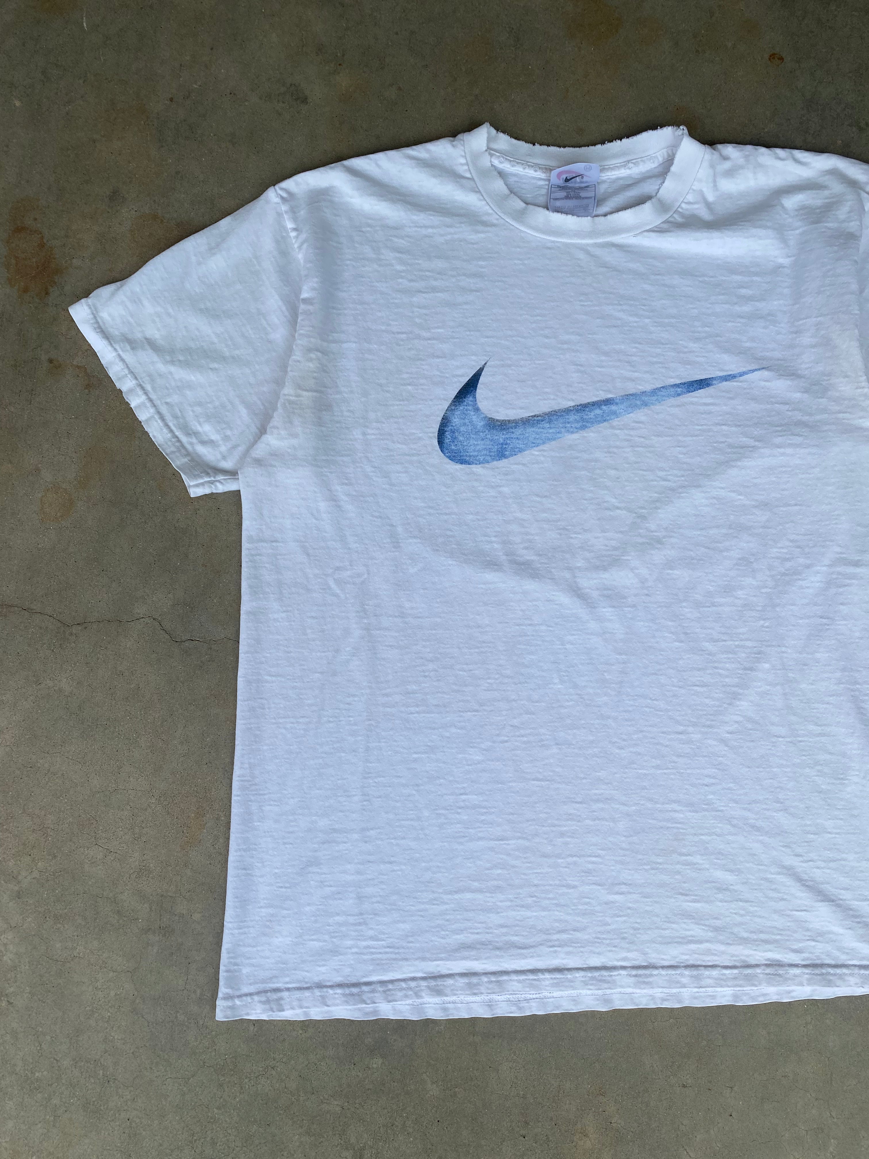 1990s Distressed Nike T-Shirt (M)