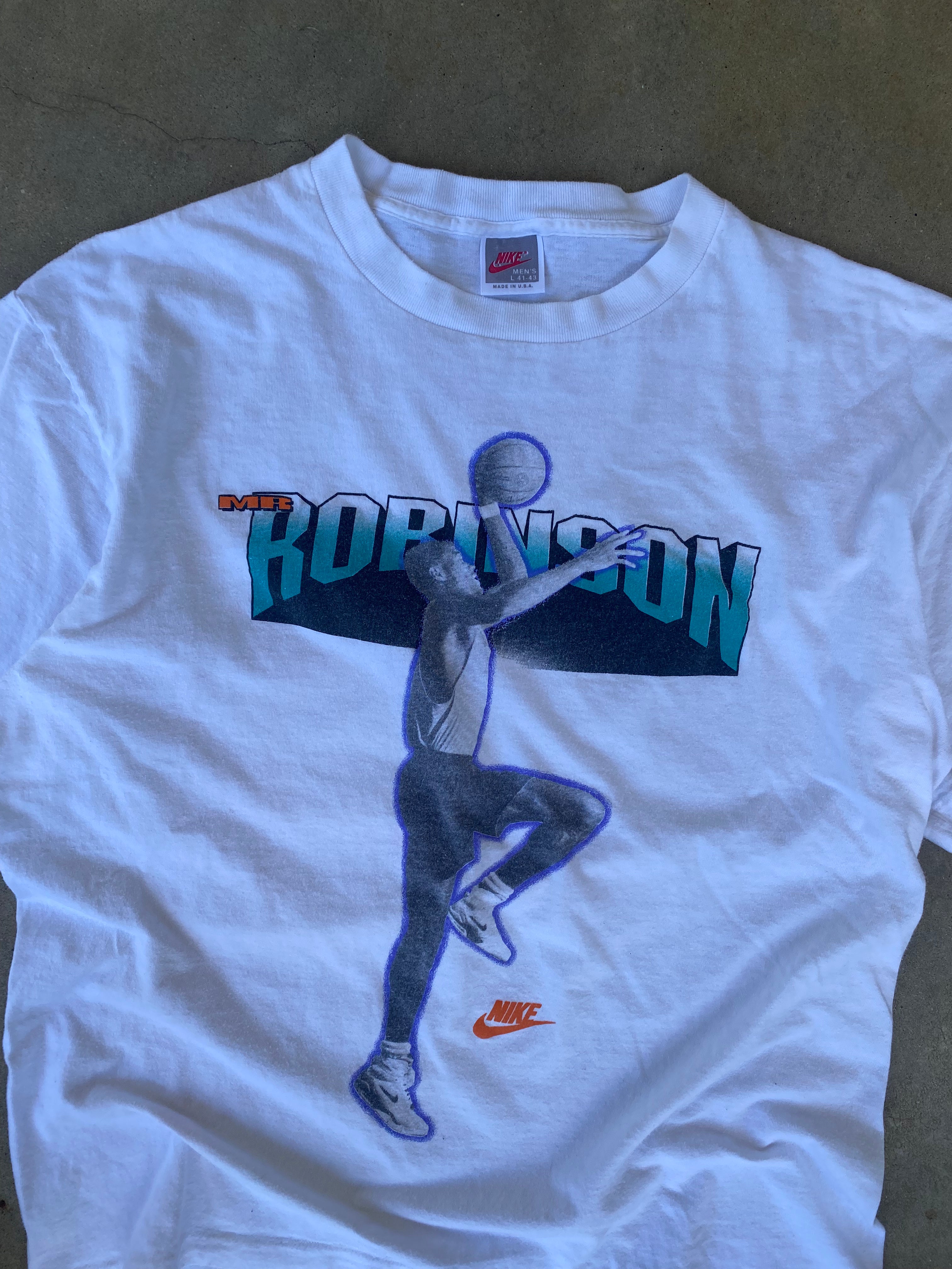 1990s Mr. Robinson Nike T-Shirt (L)