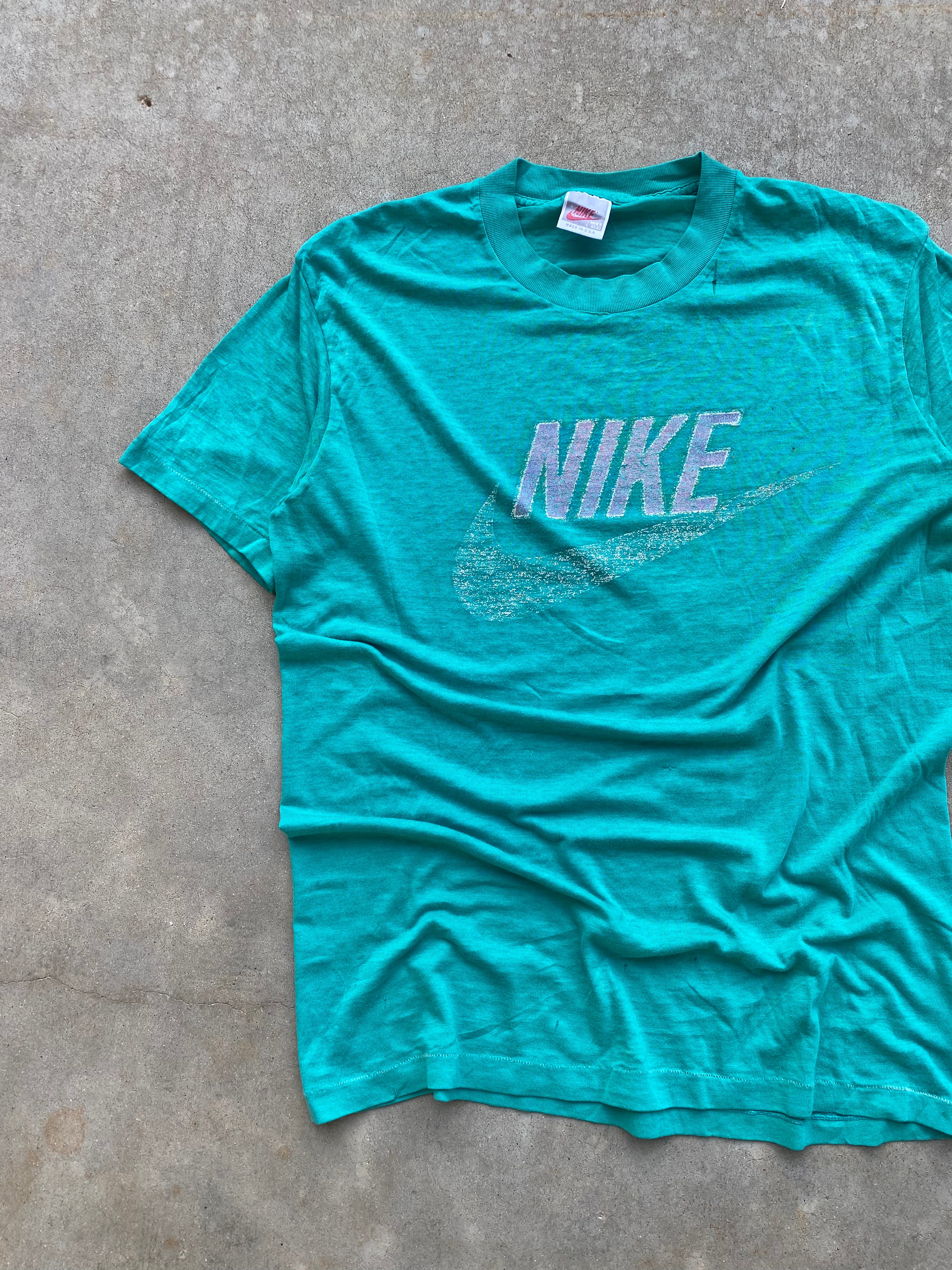 1980s Faded/Thin Nike T-Shirt (M)