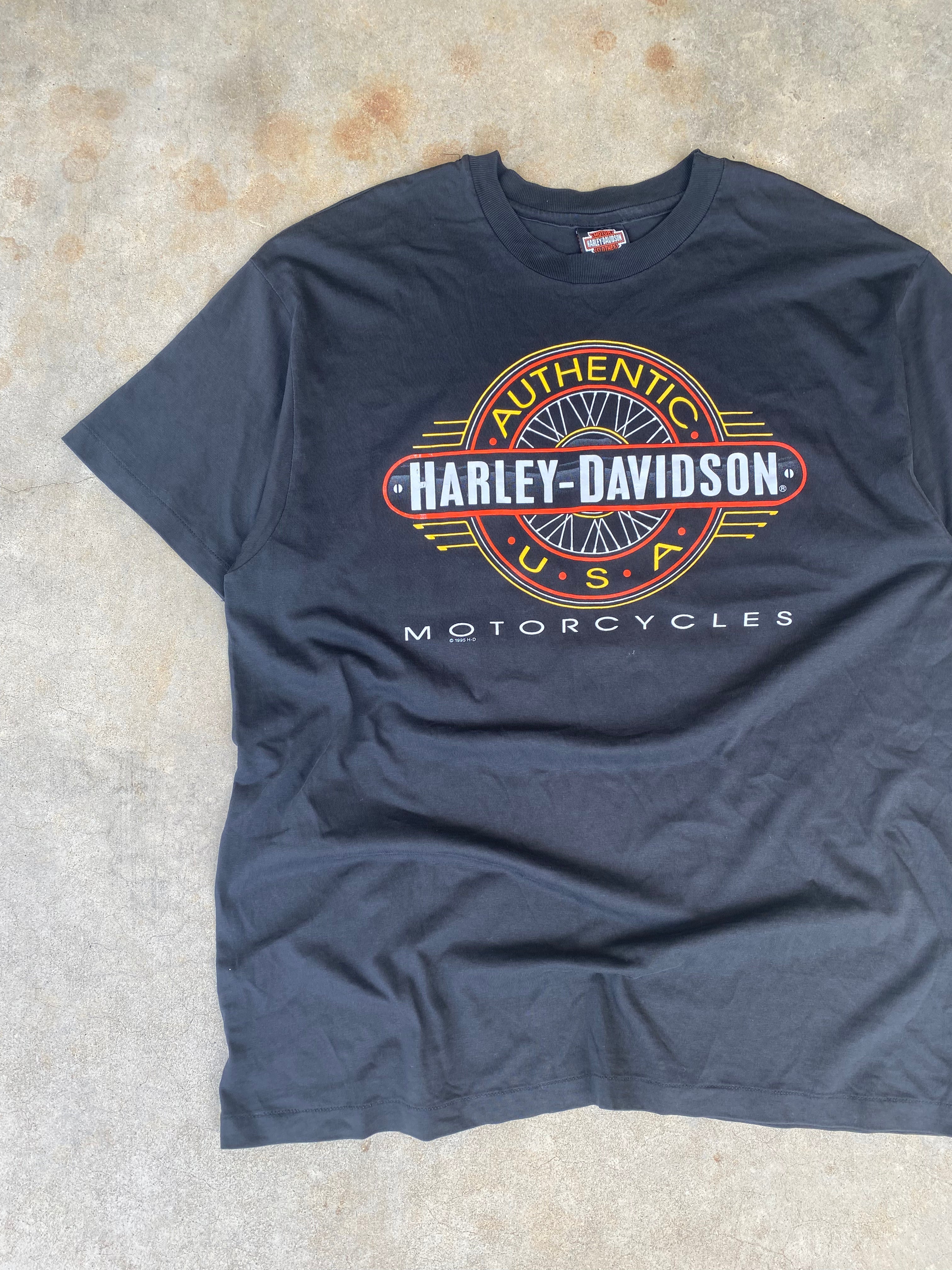 1995 Harley Davidson Motorcycles T-Shirt (XL)
