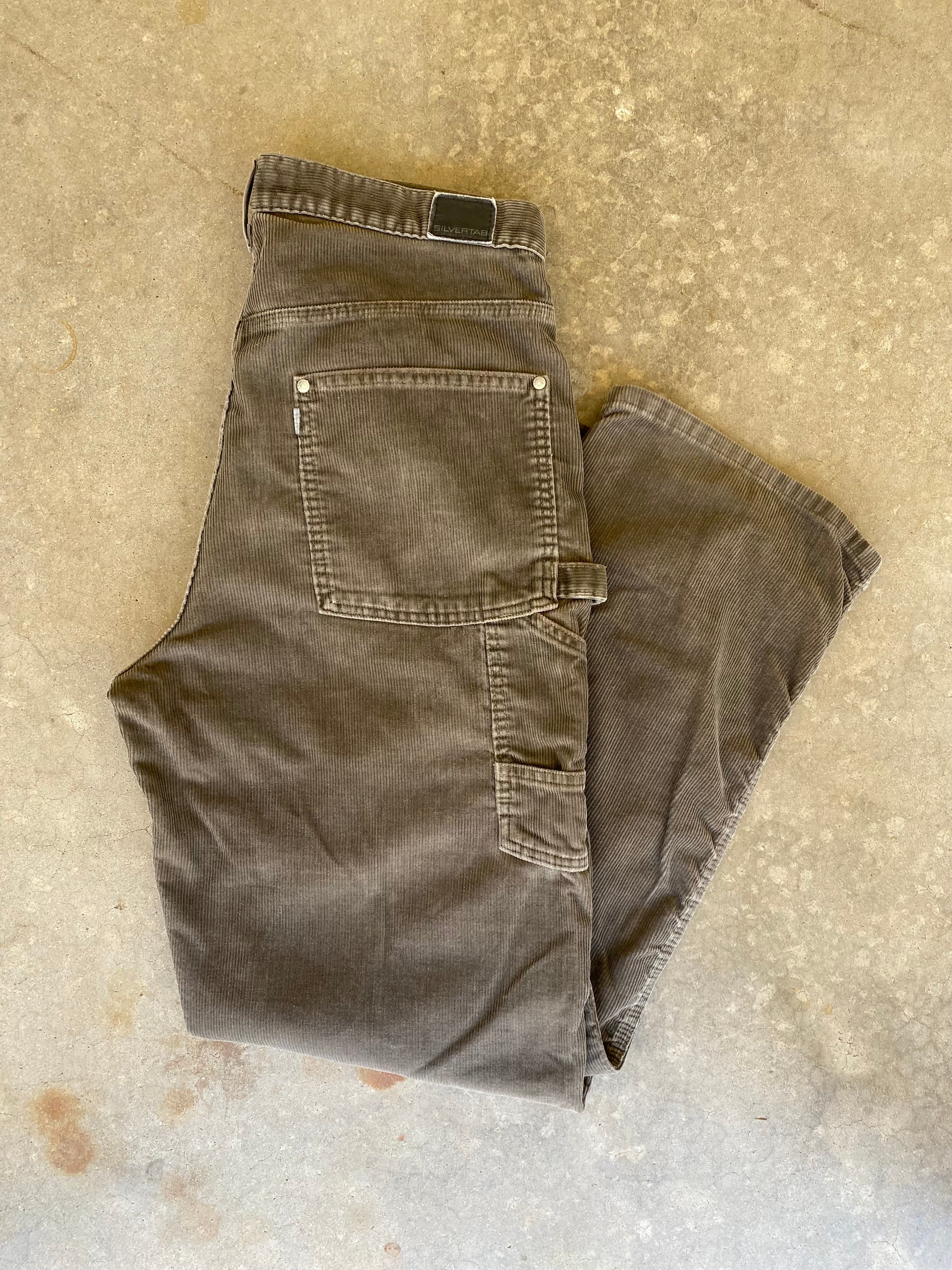 2001 Levi's Silvertab Corduroy Carpenter Pants (35"x33")