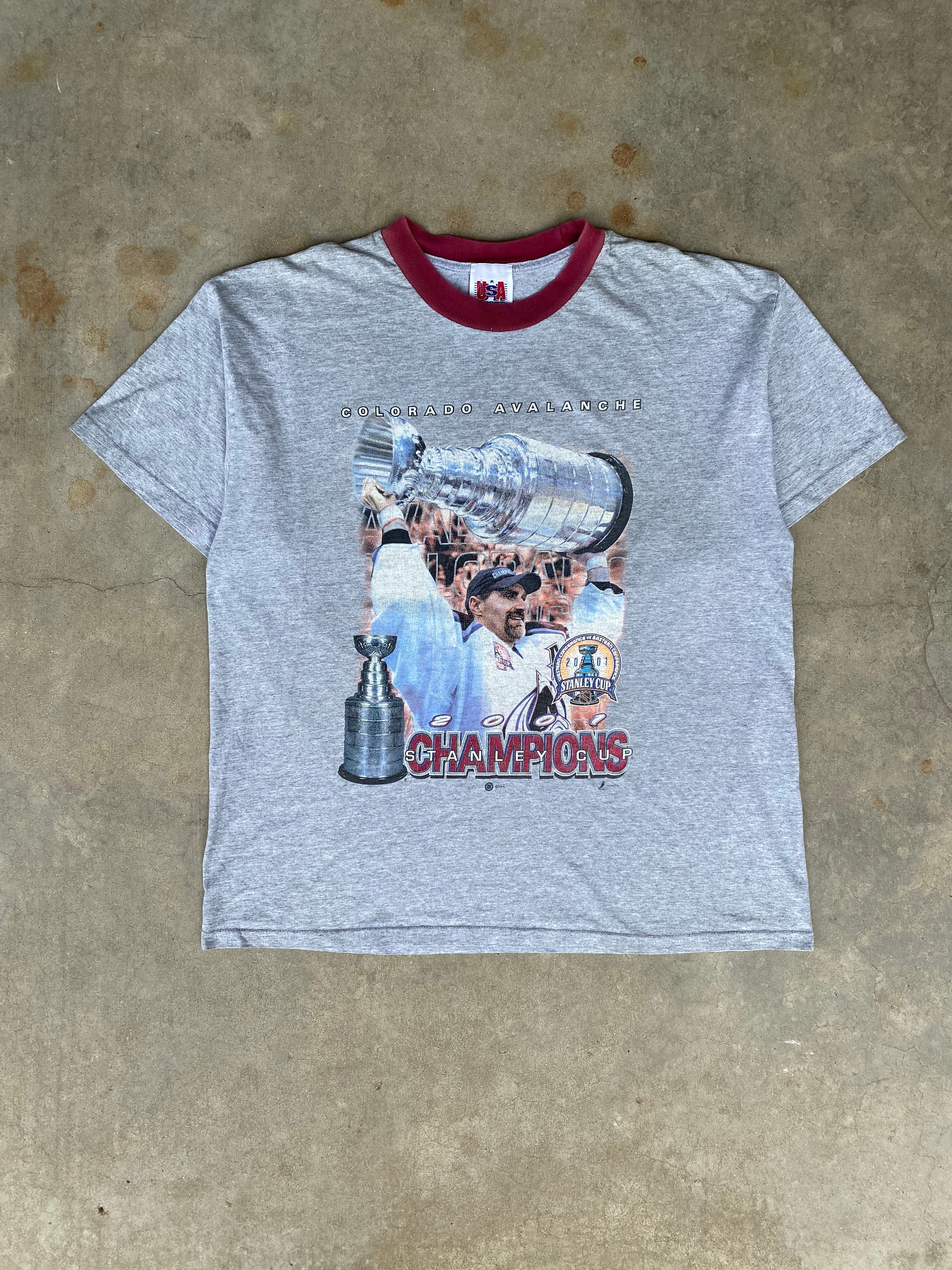 2001 Colorado Avalanche Stanley Cup Champions T-Shirt