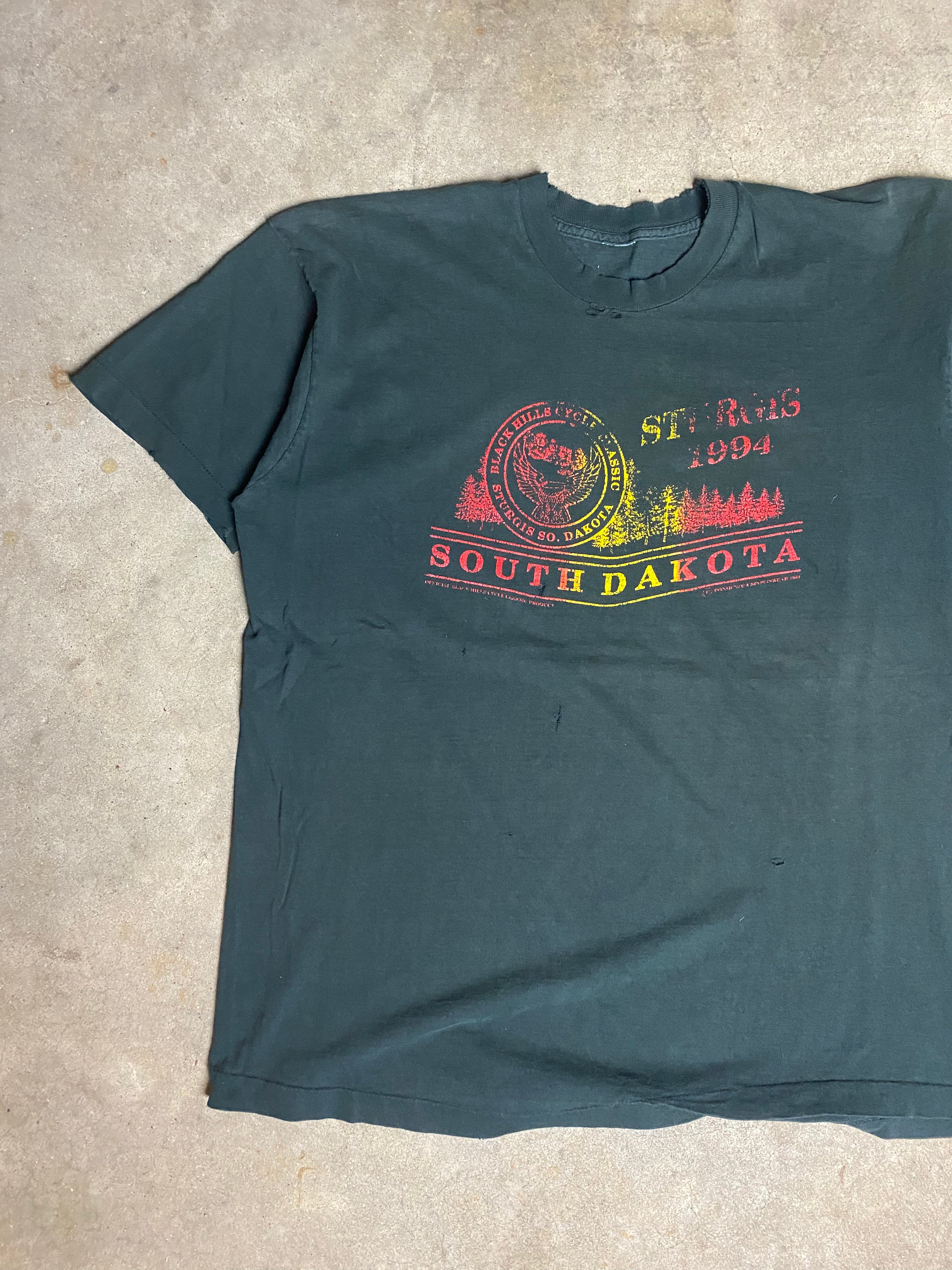 1994 Sturgis South Dakota Thrashed T-Shirt (XL)