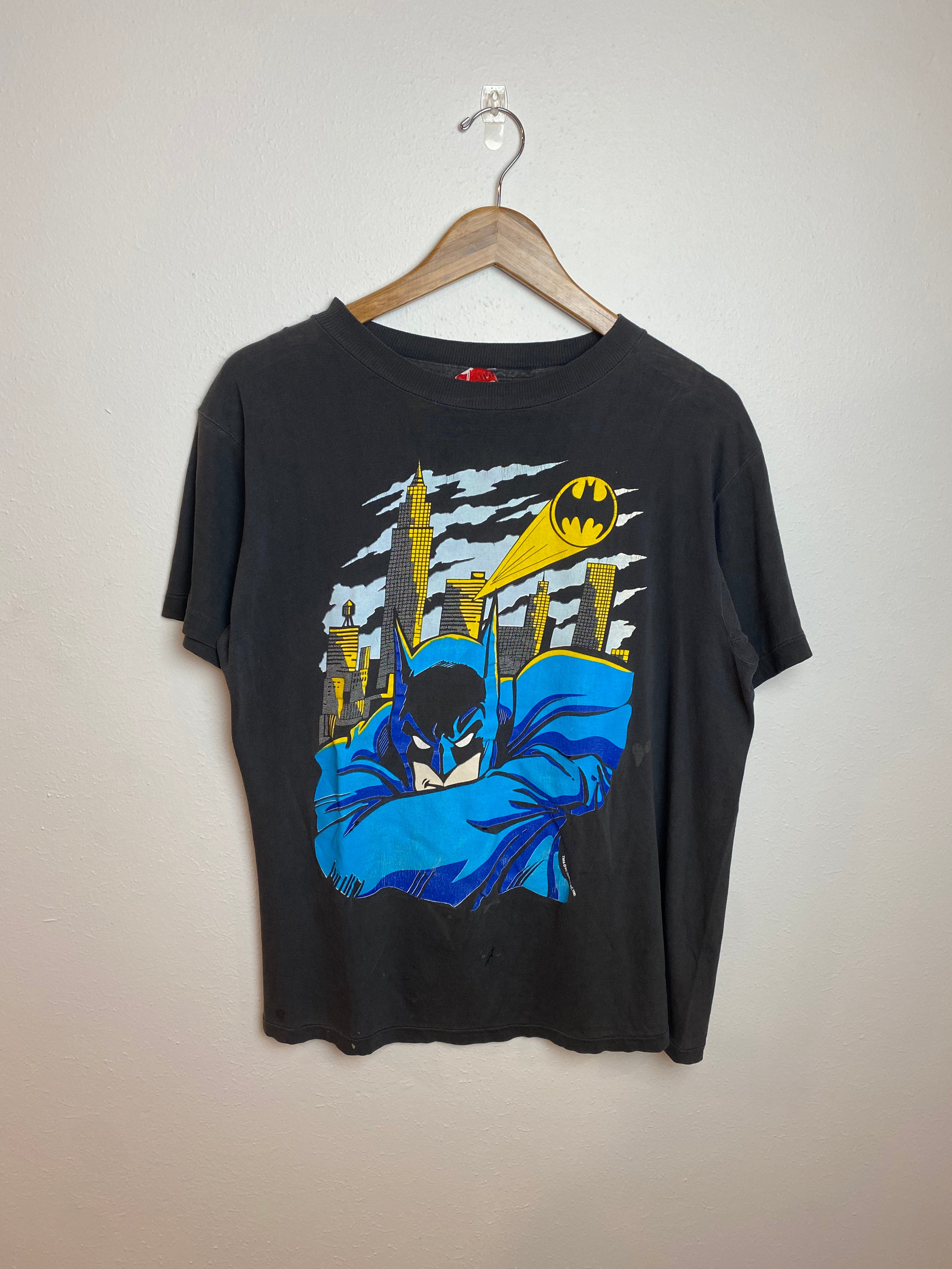 1989 Faded/Distressed Batman Gotham City Signal T-Shirt (L)