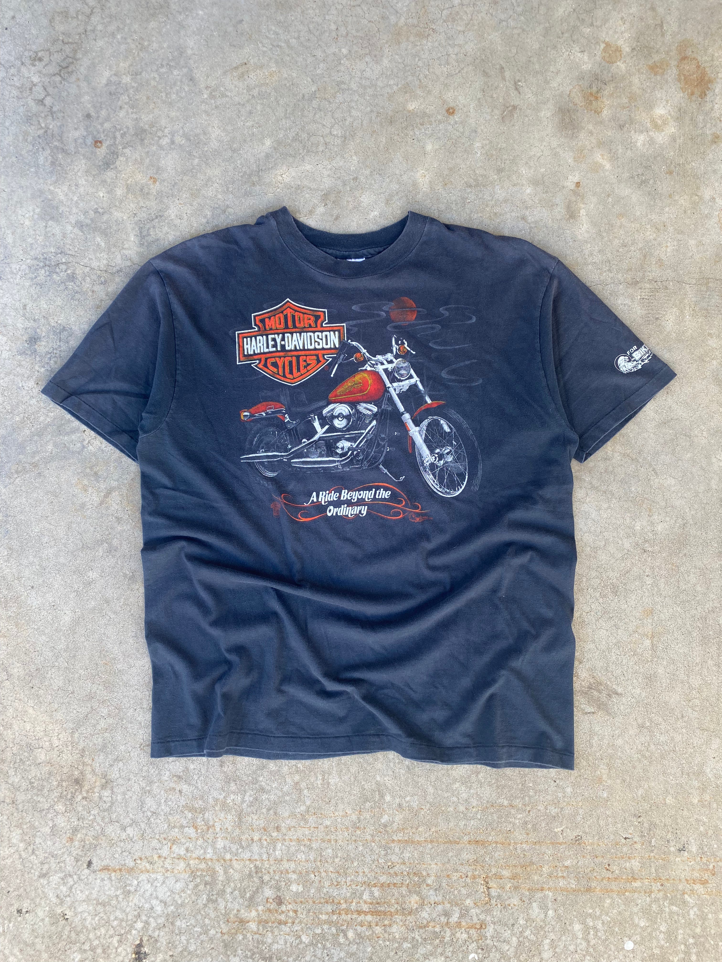 1986 Harley Davidson A Ride Beyond the Ordinary T-Shirt (XL)